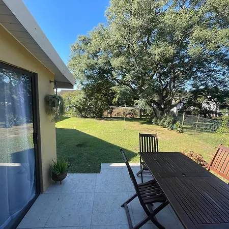 Pine Cottage Self Catering Fully Equipped 2 Bedroom, Queen Bed 3 Singles 65Sqm Cosy Private Cottage Durban Exterior photo